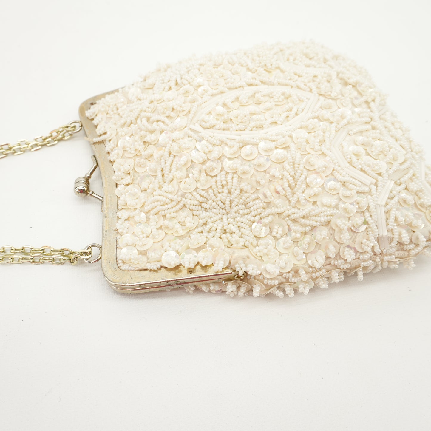 vintage-1960s-sequins-beaded-purse-pearlescent-petite-evening-bag-wedding-purse-2.jpg