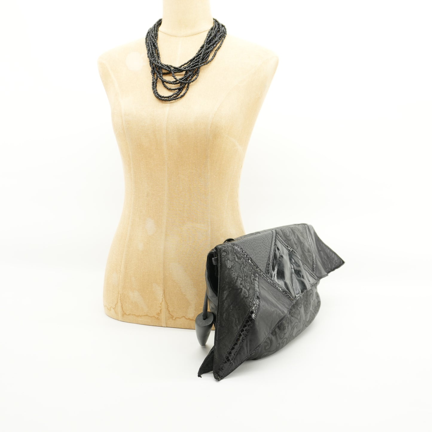 vintage-80s-glam-avant-garde-black-leather-paisley-patent-clutch-11.jpg