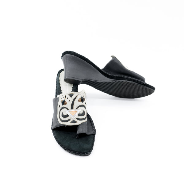 cat-shoes.jpg