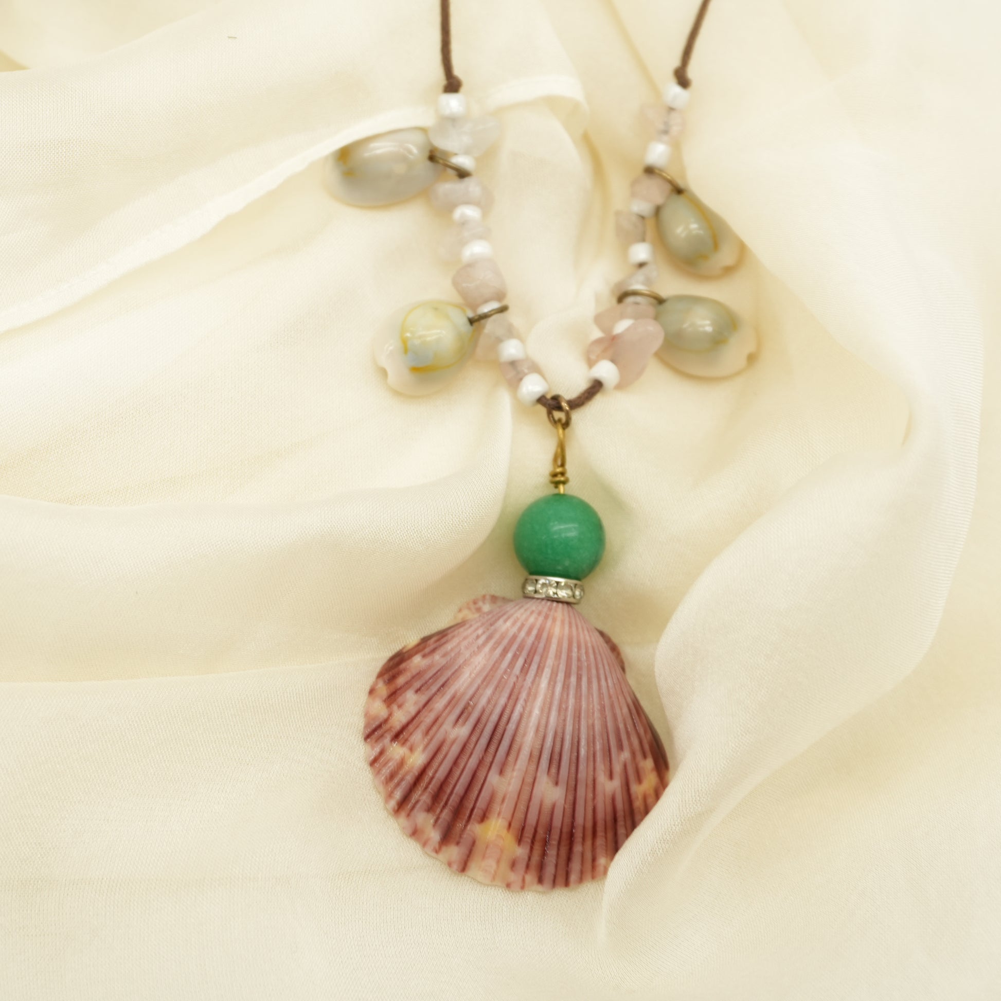mermaid-necklace-4.jpg