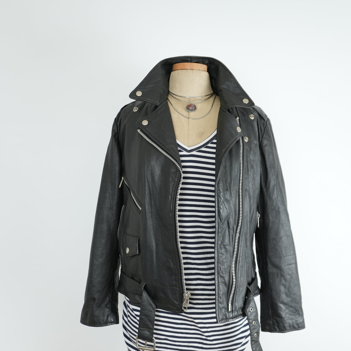 vintage-fringe-leather-moto-jacket-southwestern-black-motorcycle-cropped-coat-5.jpg