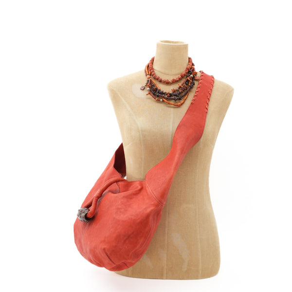 red-leather-shoulder-bag-2.jpg
