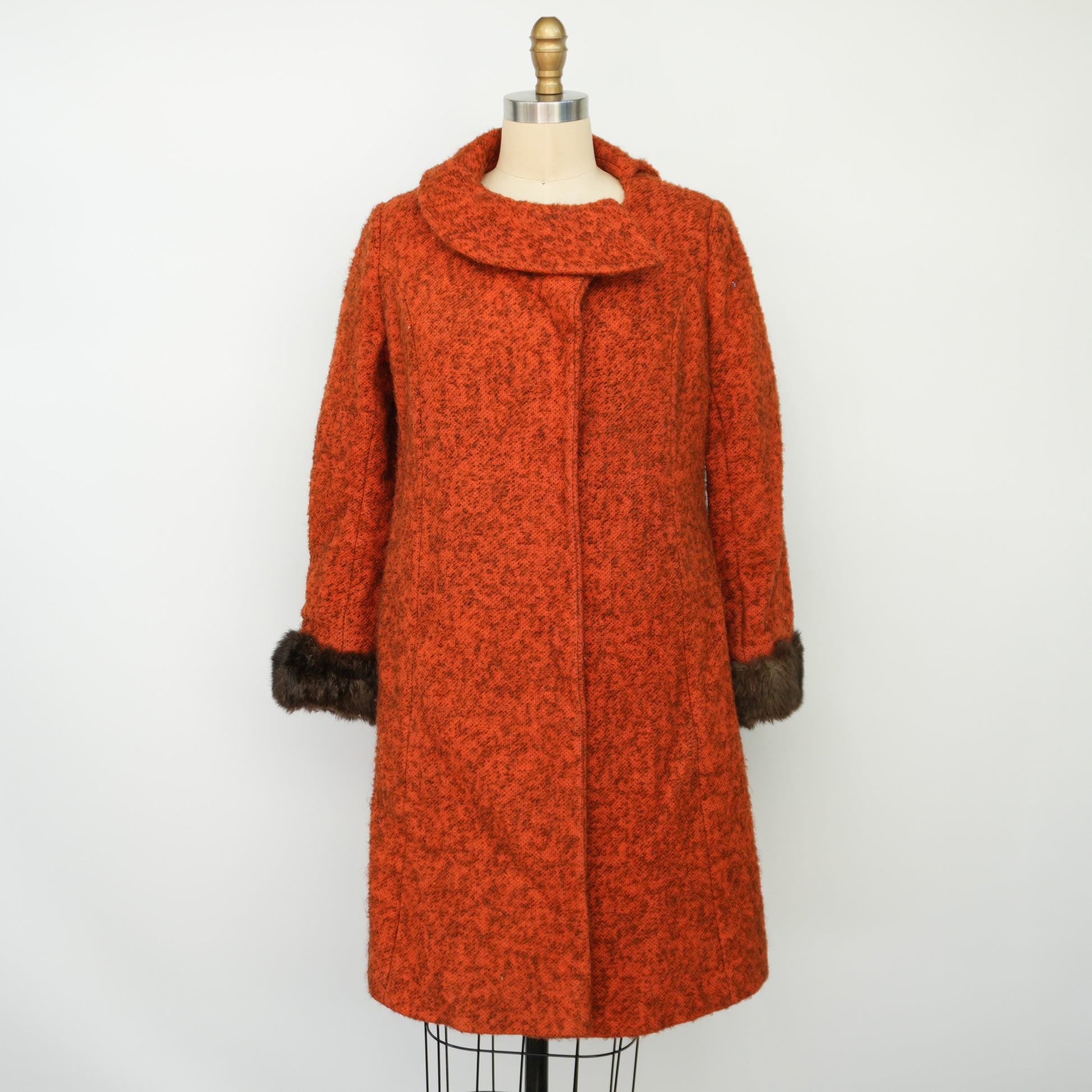 orangetweedcoatwithfurcuffs-6.jpg
