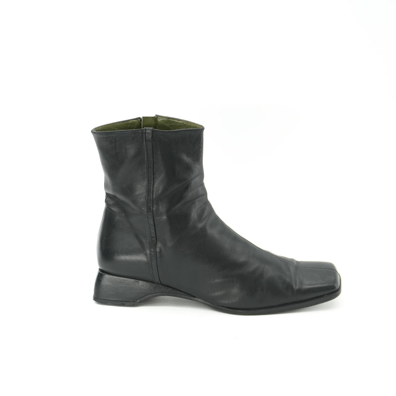 black-ankle-boots-1.jpg