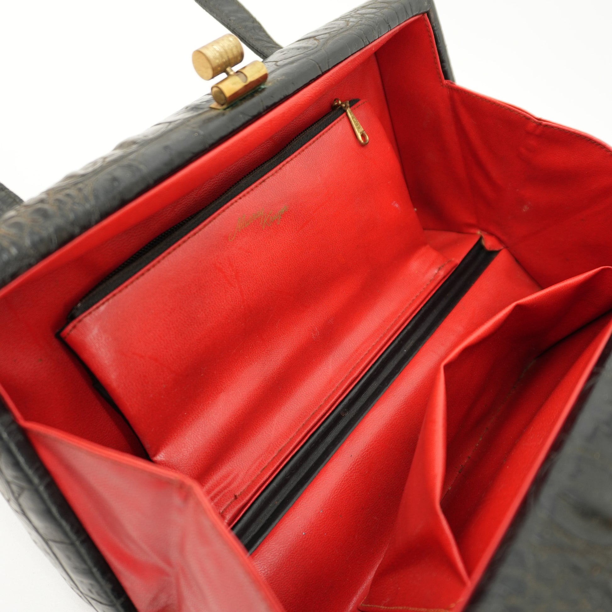 vintage50salligatorleatherblackboxpurse-14.jpg