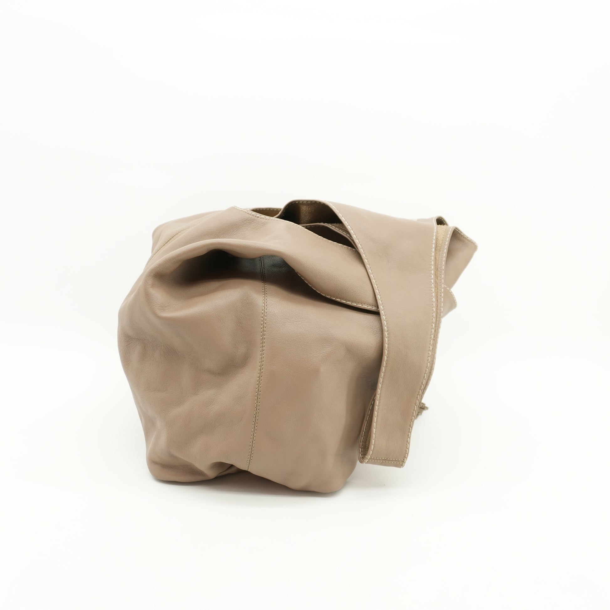 beigeleatherslouchyhobolunchbagsatchellongchainfringe-13.jpg