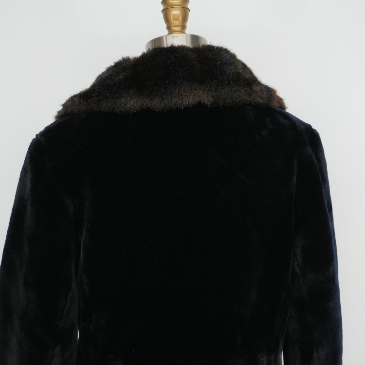 vintageborgaziafauxfurteddybearpeacoat-12.jpg
