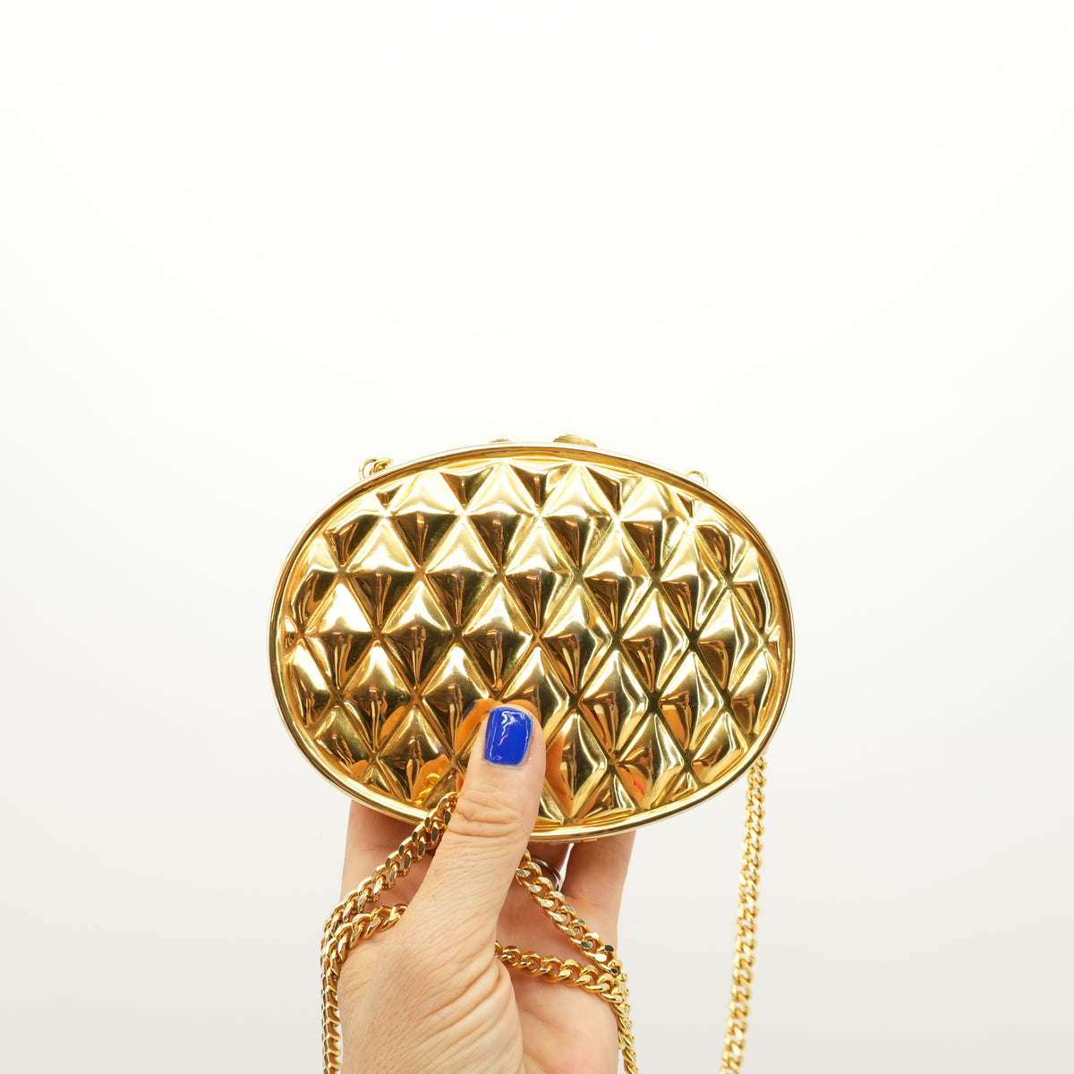 hard-case-metal-clutch-chain-minaudiere-purse-vintage-quilted-oval-gold-crossbody-80s-evening-bag-4.jpg