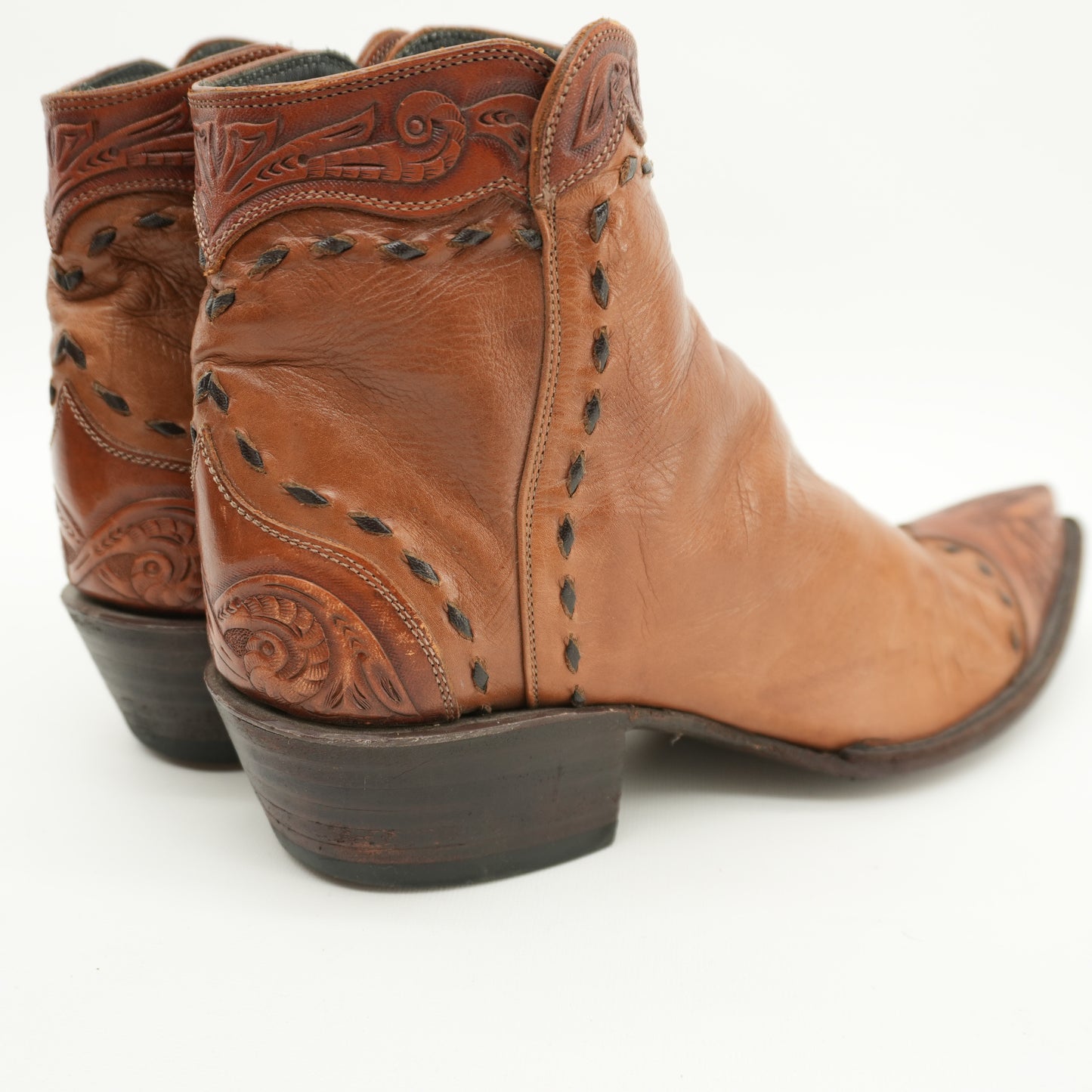 zorrobootsvintagestalliontresoutlawssouthwesternhandmadecalfskinleathercowboybootssize8.5-10.jpg