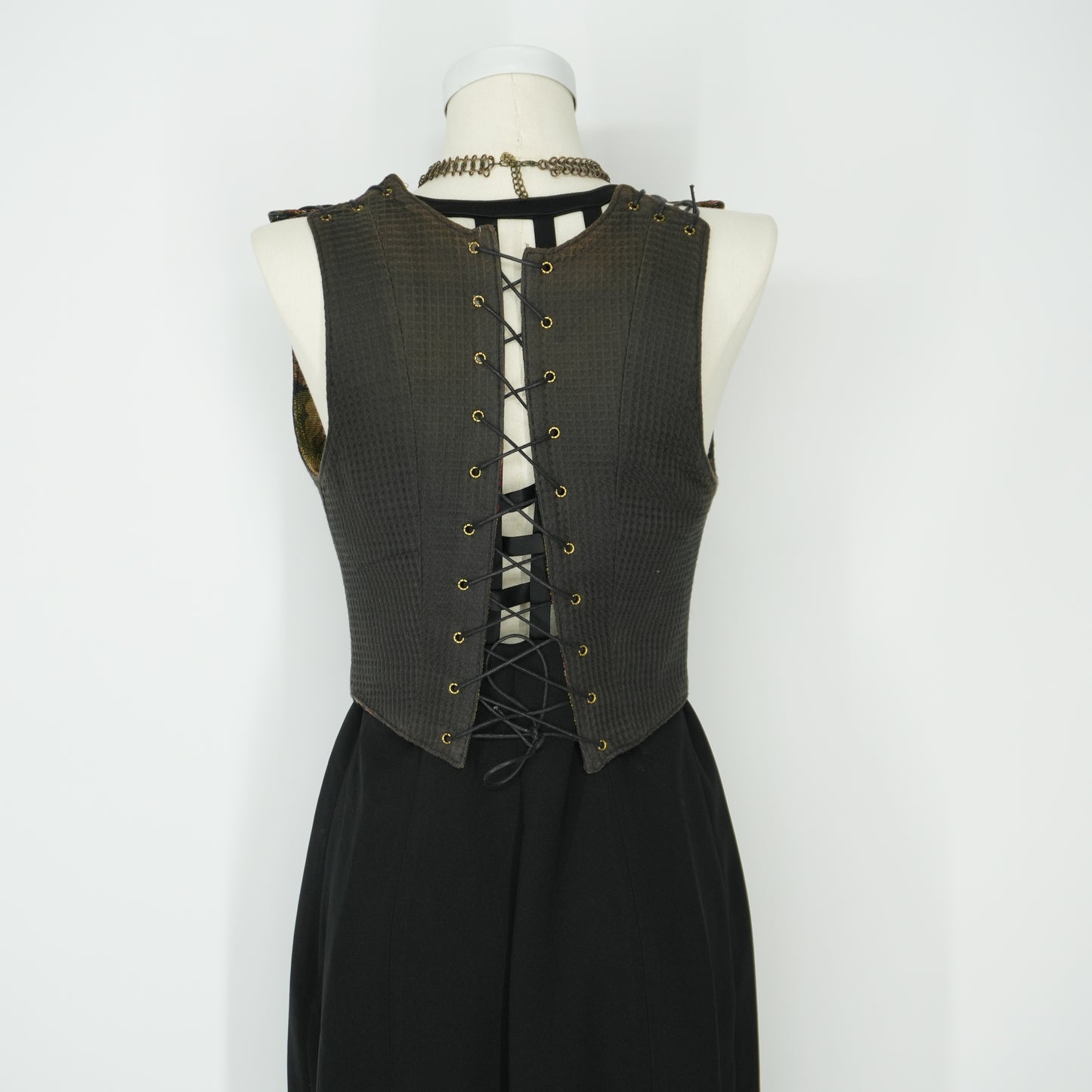 corsetfloralbrocadelaceupvest.json-10.jpg