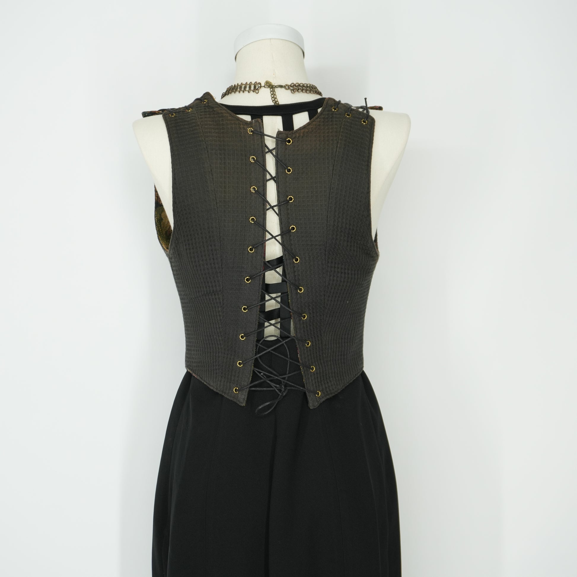 corsetfloralbrocadelaceupvest.json-10.jpg