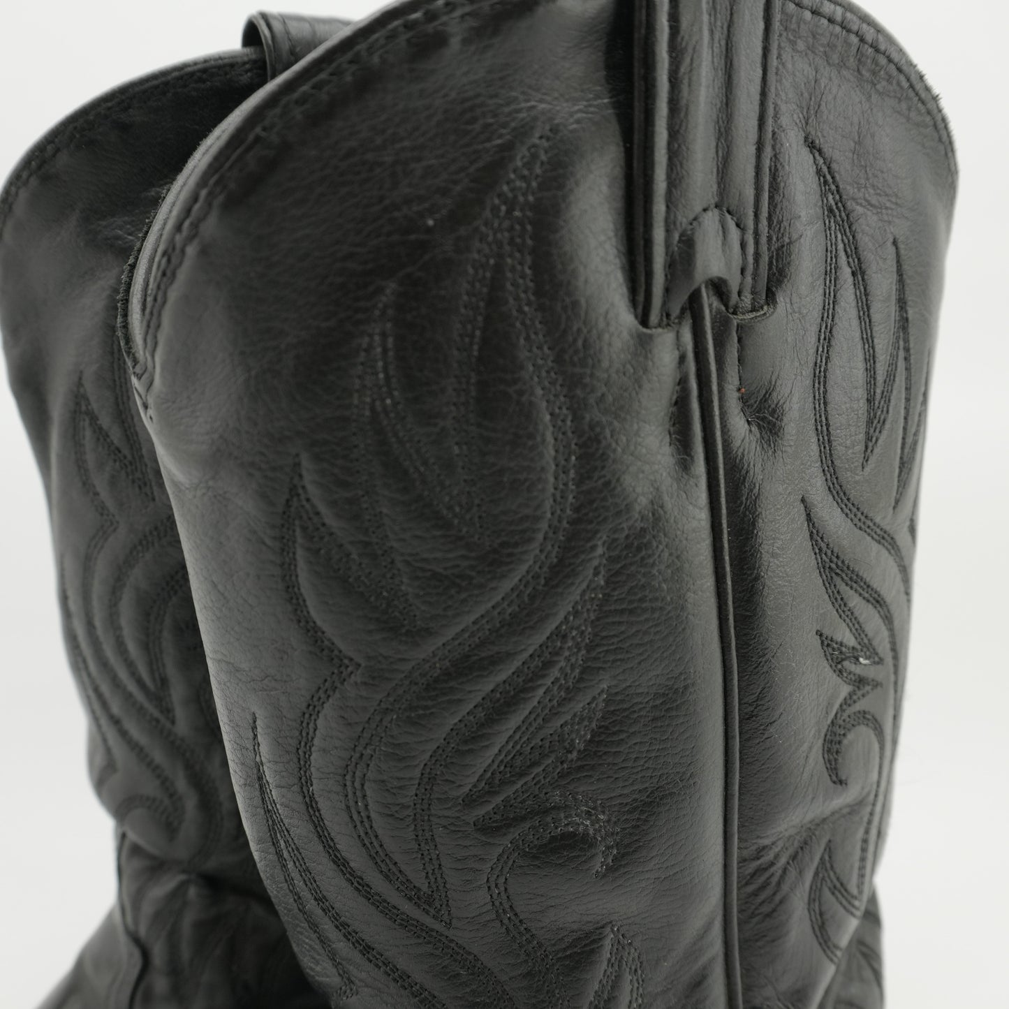 black-leather-cowgirl-boots-size-8-8.jpg