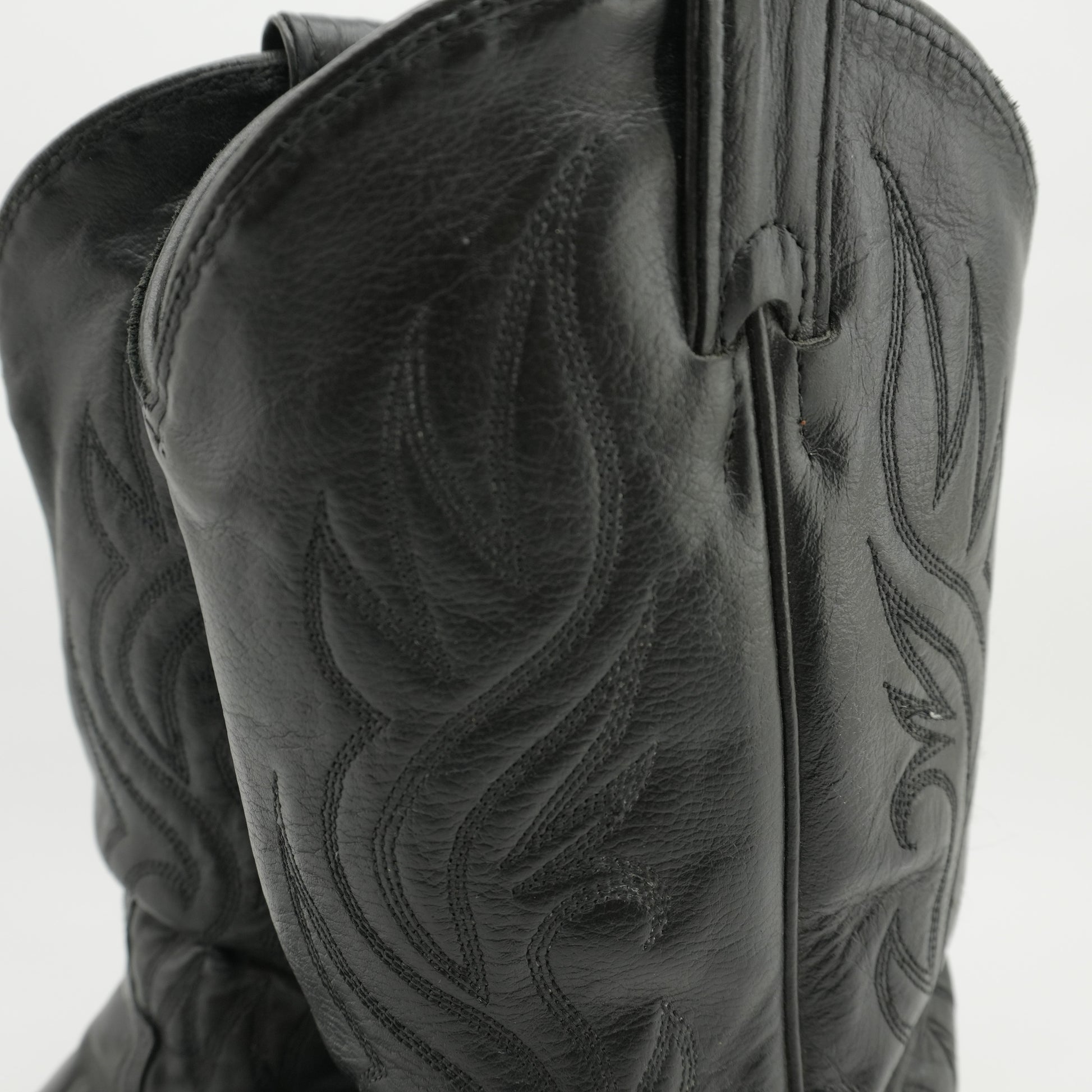 black-leather-cowgirl-boots-size-8-8.jpg