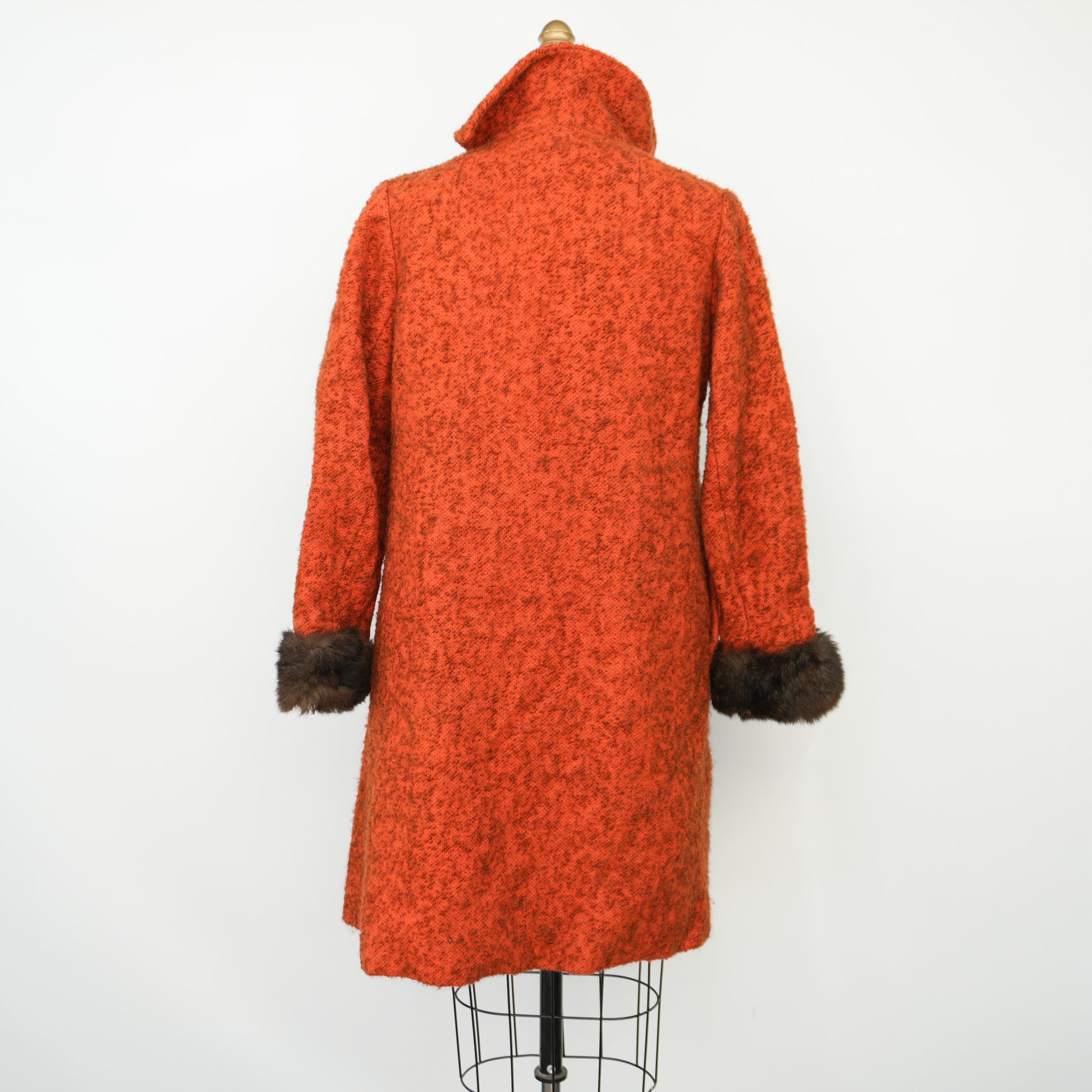 orangetweedcoatwithfurcuffs-10.jpg