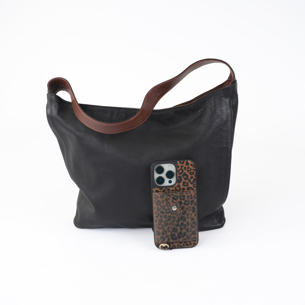 vintageminimalistitalianpurseblackbugganileathershoulderbag-17.jpg