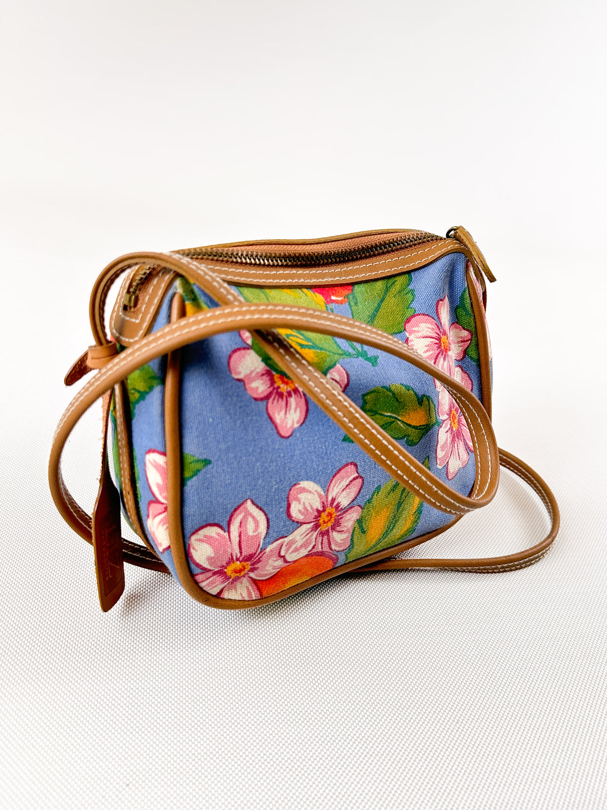 denimbagvintage90sfloralcrossbodypurse-4.jpg