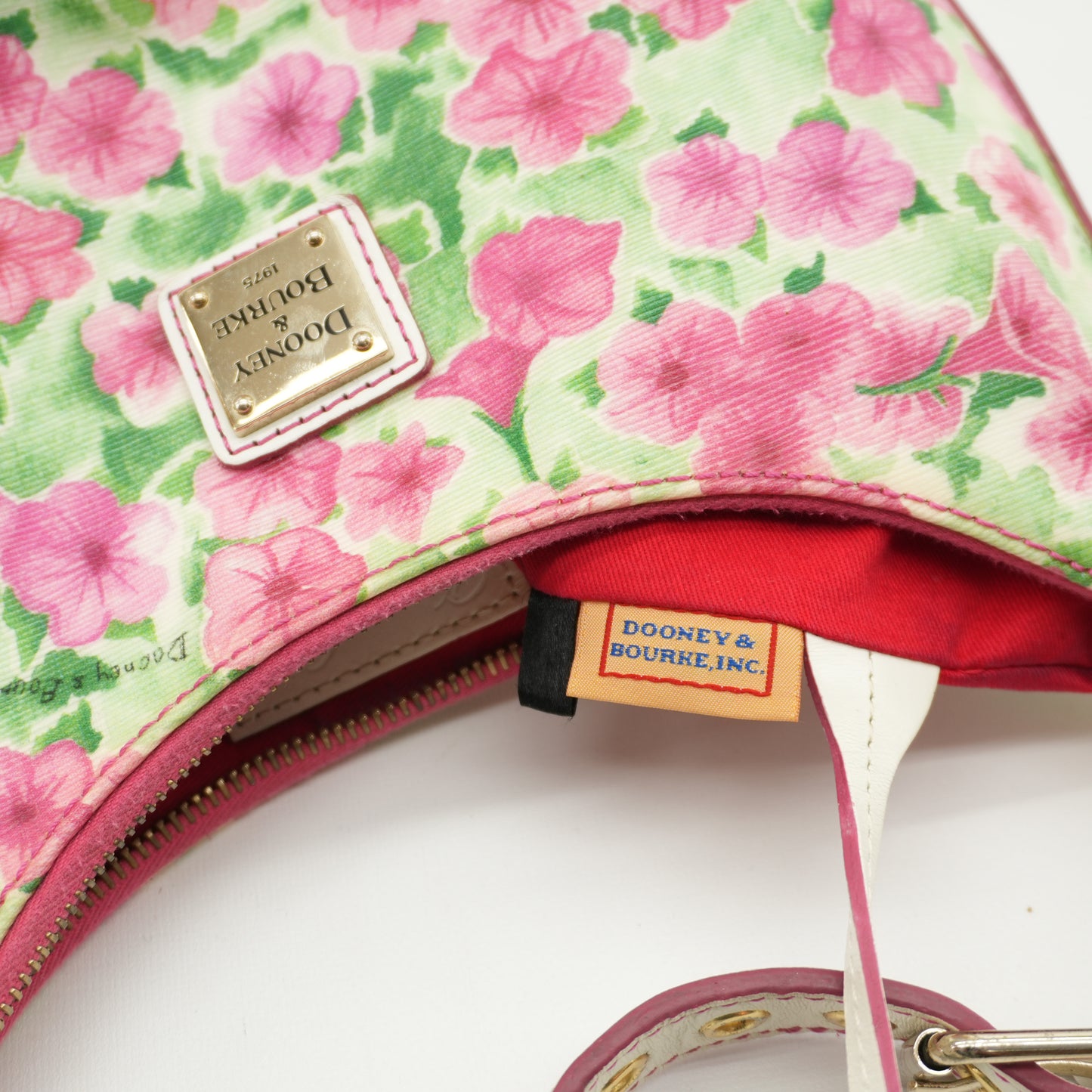 dooneybourkey2kfloralsatchelbagpinkgreenwhiteleathervintage-8.jpg