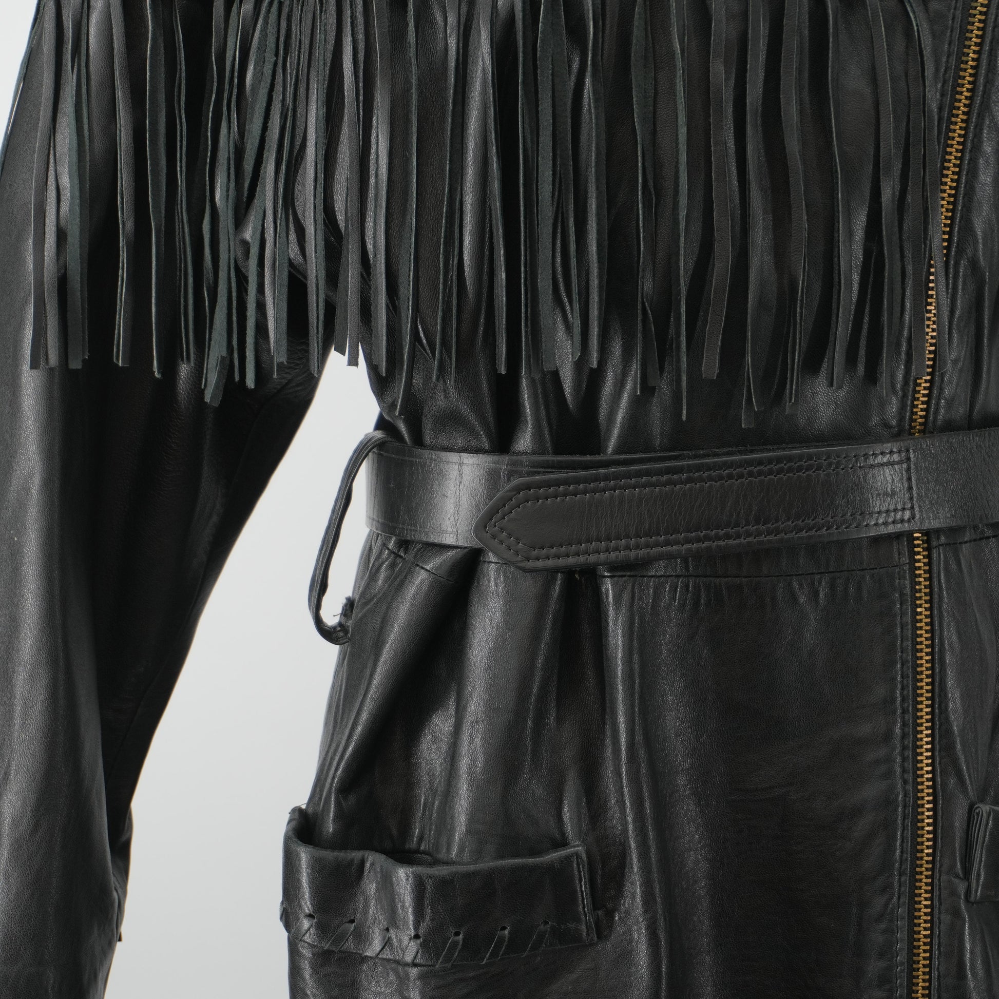 1980svakkoblackfringelambskinleatherjacket-6.jpg