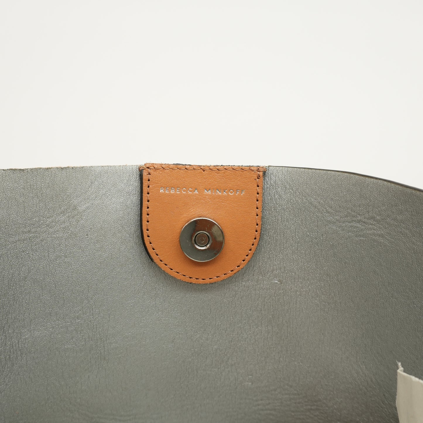 rebecca-minkoff-leather-chambers-market-bag-large-tan-taupe-y2k-9.jpg