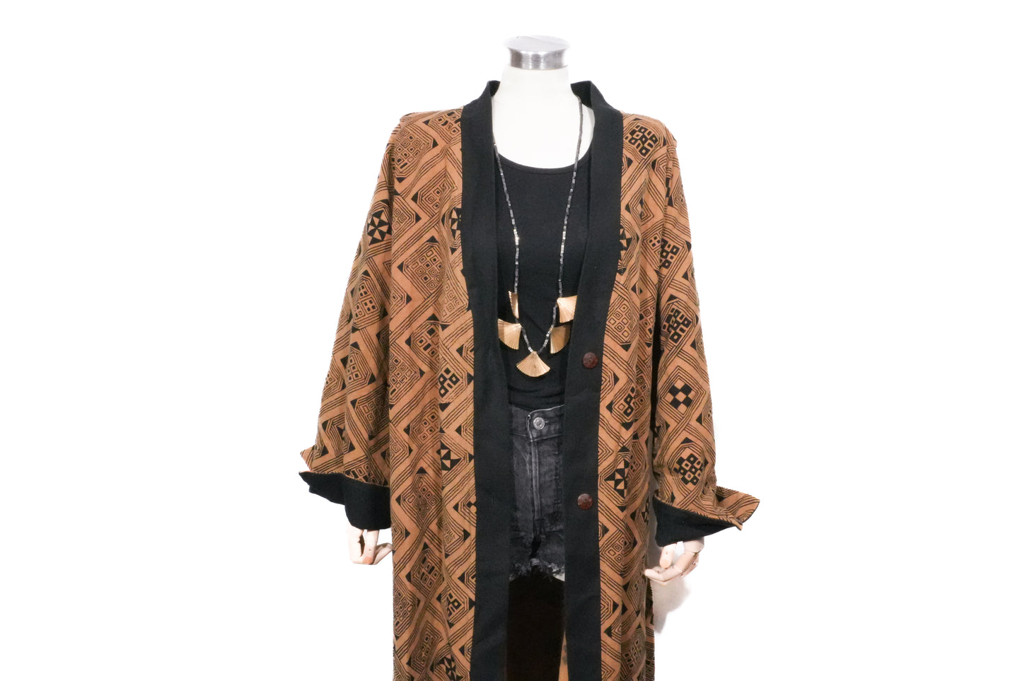 brownandblackpatternedkimonojacket-5.jpg