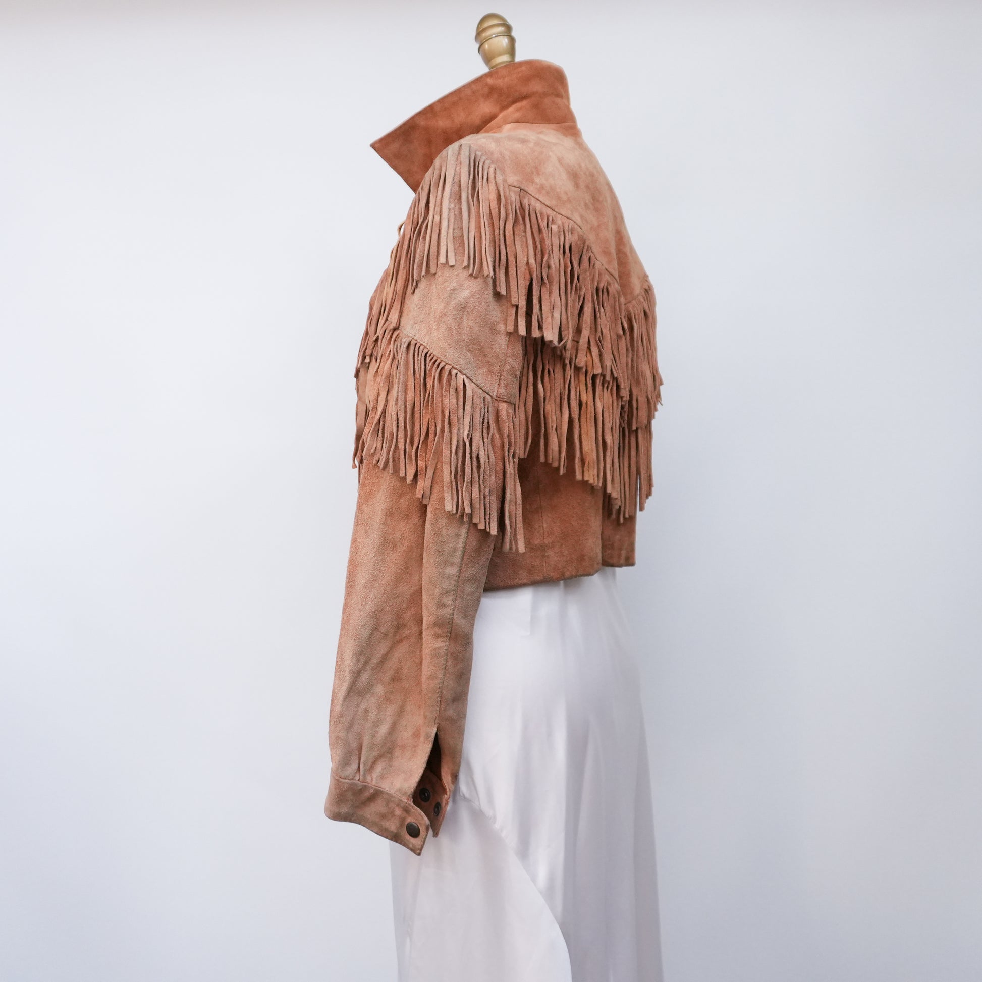 suede-fringe-jacket-western-style-brown-5.jpg