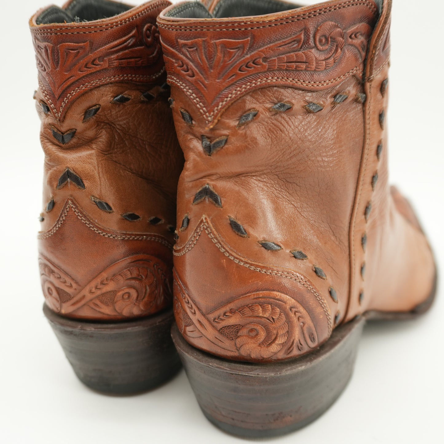 zorrobootsvintagestalliontresoutlawssouthwesternhandmadecalfskinleathercowboybootssize8.5-7.jpg