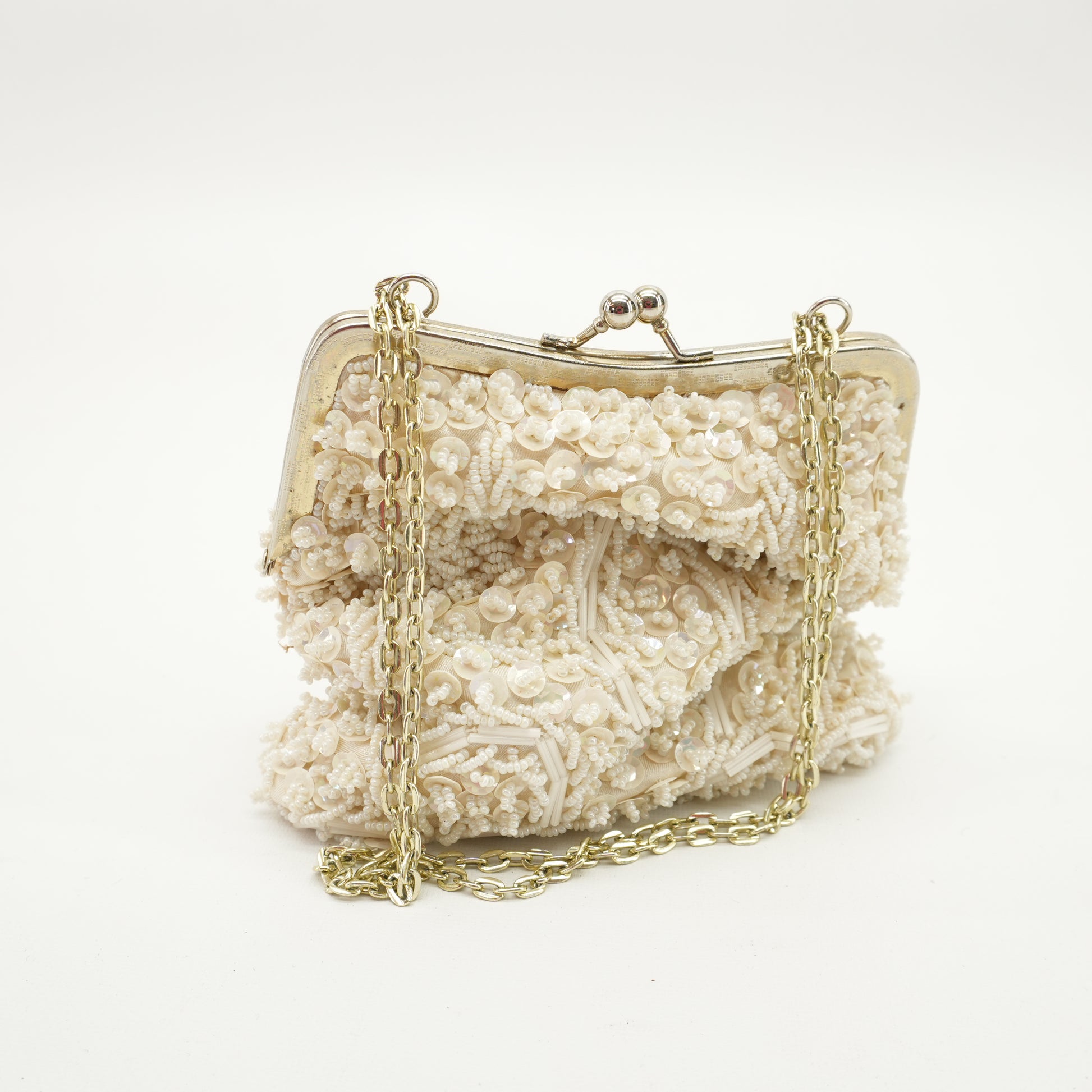 vintage-1960s-sequins-beaded-purse-pearlescent-petite-evening-bag-wedding-purse-9.jpg
