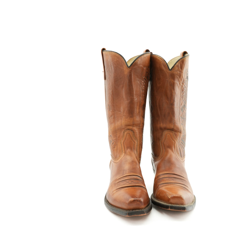 brownleathercowboyboots-8.jpg