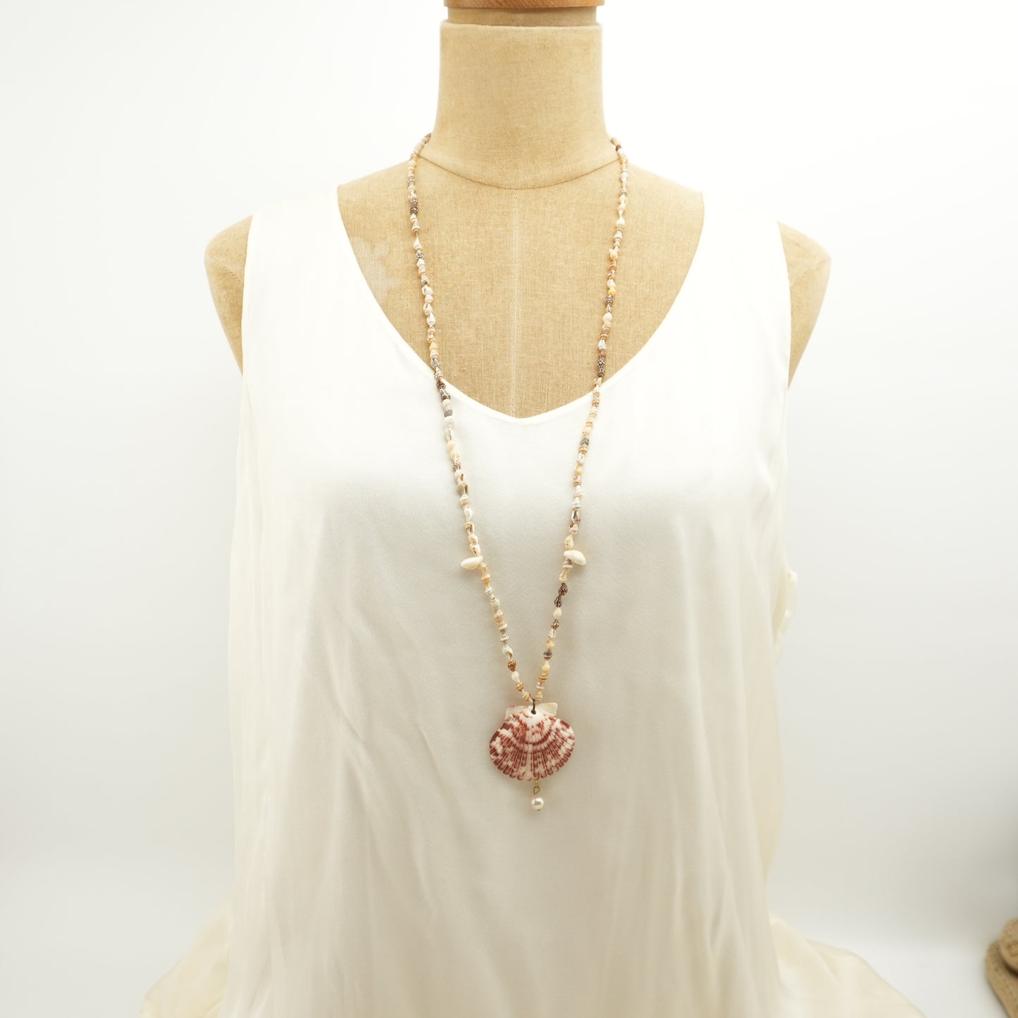 long-shell-statement-necklace-scallop-coastal-mermaid-seashell-boho-beach-9.jpg