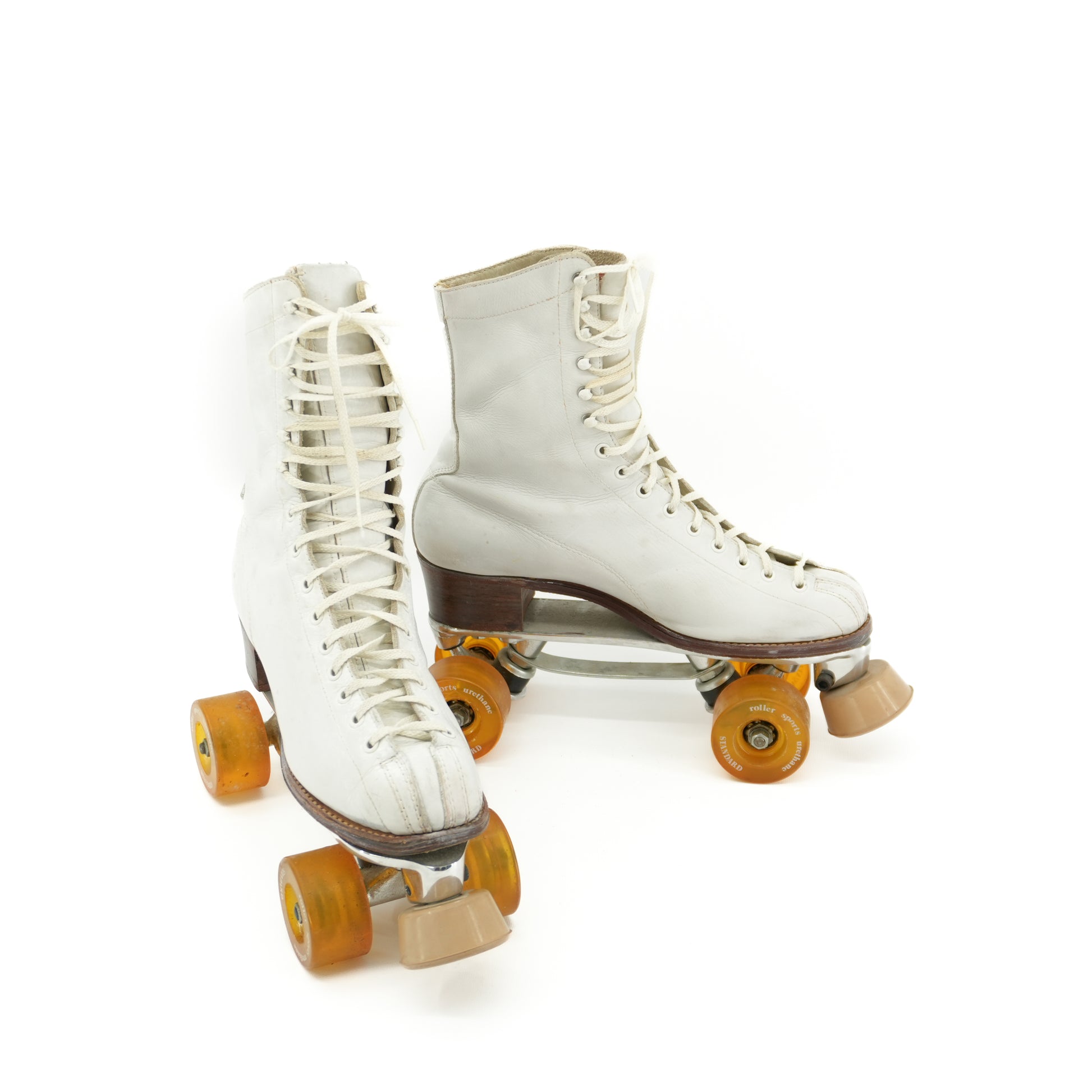 whiterollerskates-7.jpg