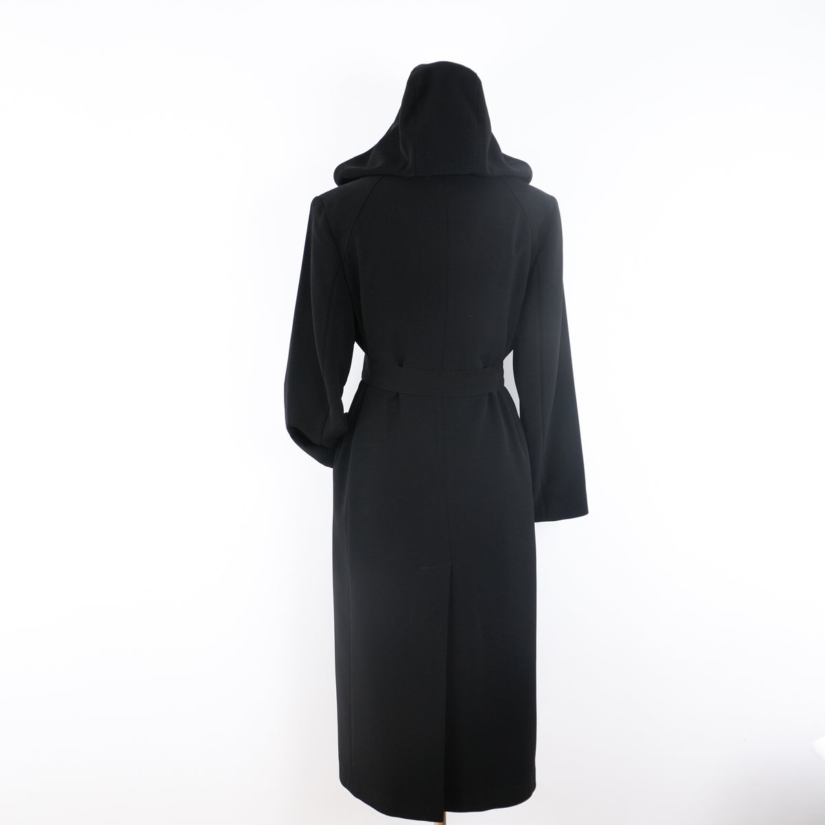 blackcoatvintagelonghoodedraincoatminimalistpeacoatdressjacket-16.jpg