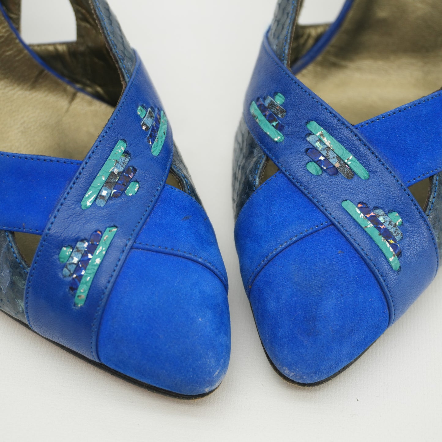 electricbluevintageartheelssize9snakepythoncutoutavantgarde80smadeinitalyheels-7.jpg