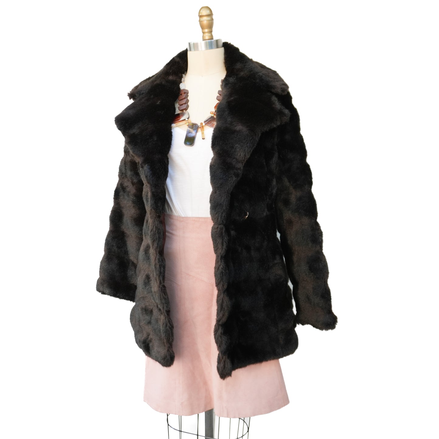 fauxfurcoatwithstatementnecklace-6.jpg