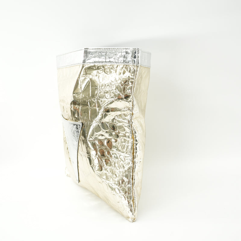 gold-silver-clutch-3.jpg