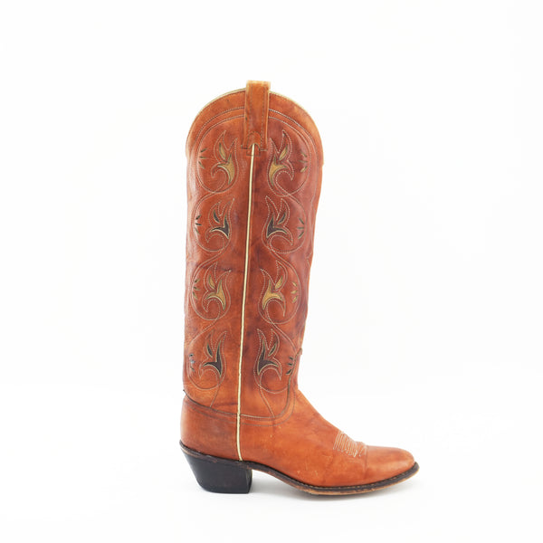 vintage boots1234.jpg