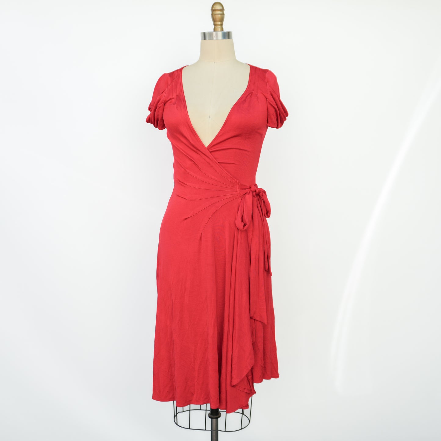 red-wrap-dress-diane-von-furstenberg-size-2-6-6.jpg