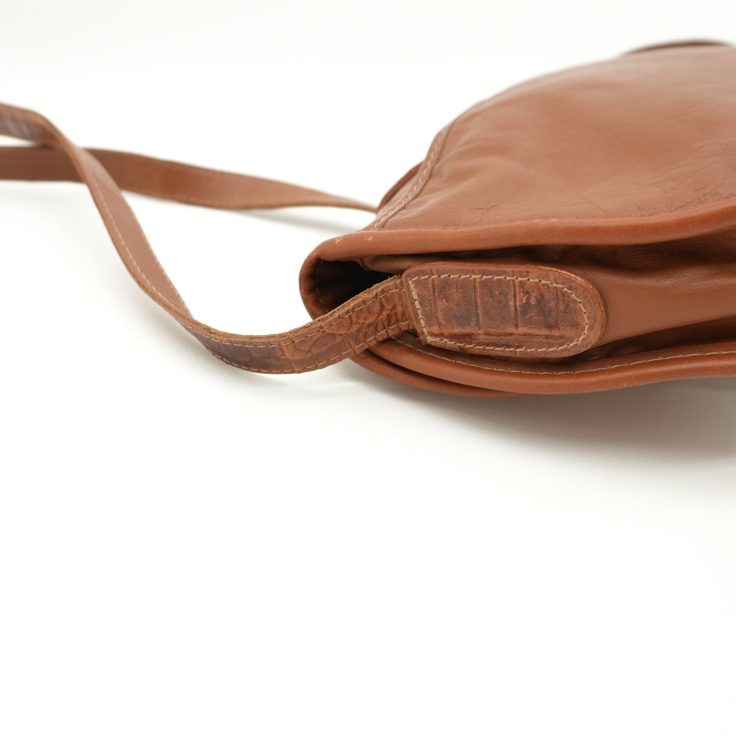 vintage90ssouthwesternbrownleathercrossbodypurse-11.jpg