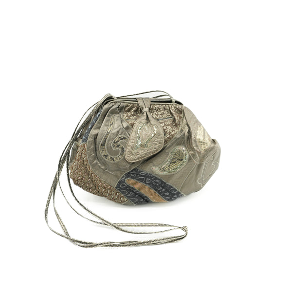 vintage-embroidered-drawstring-bag-with-beaded-necklace-accessory-set.jpg