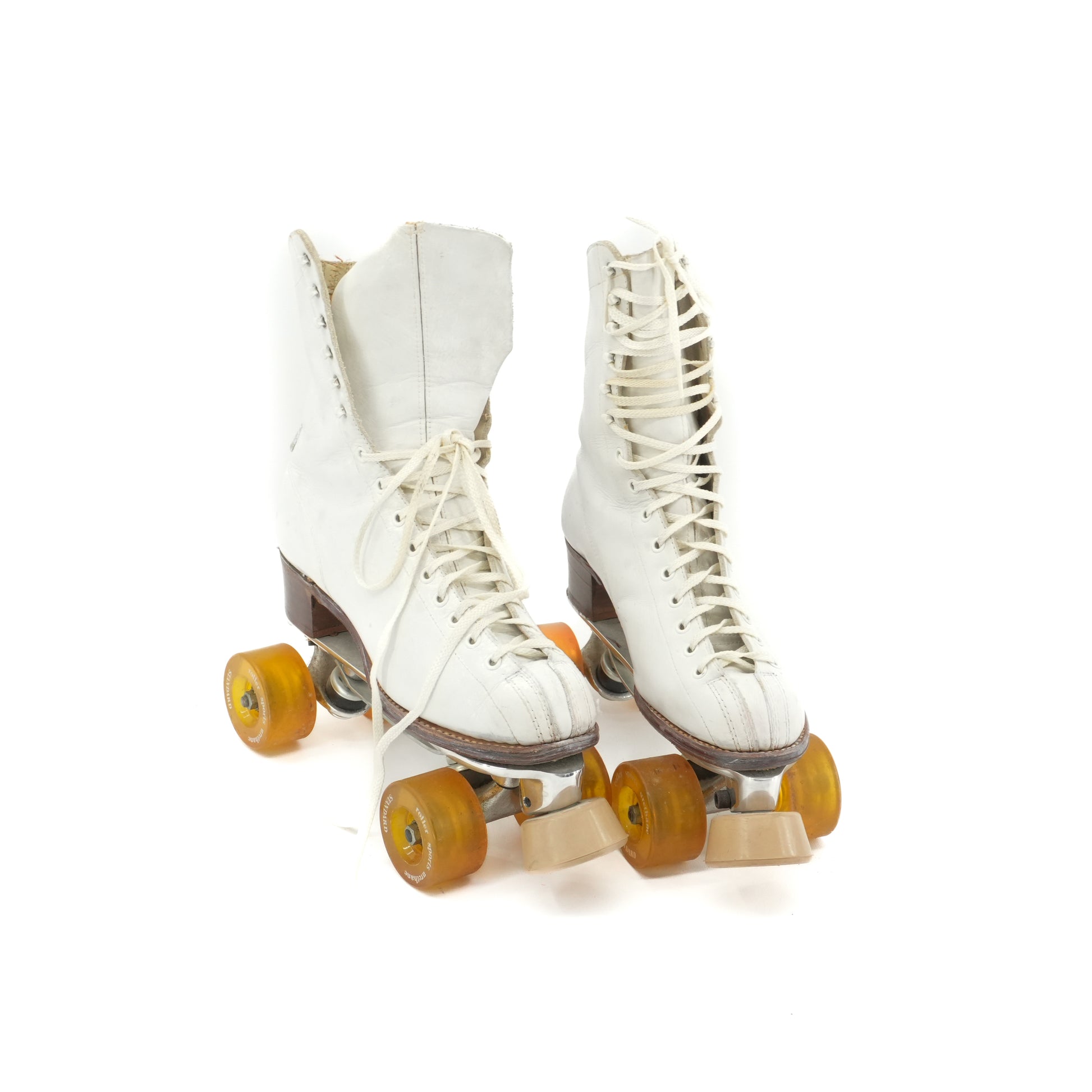 whiterollerskates-4.jpg