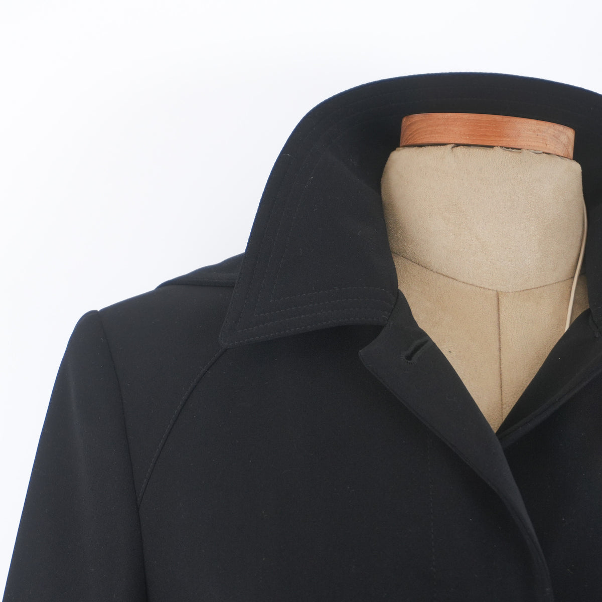 blackcoatvintagelonghoodedraincoatminimalistpeacoatdressjacket-9.jpg