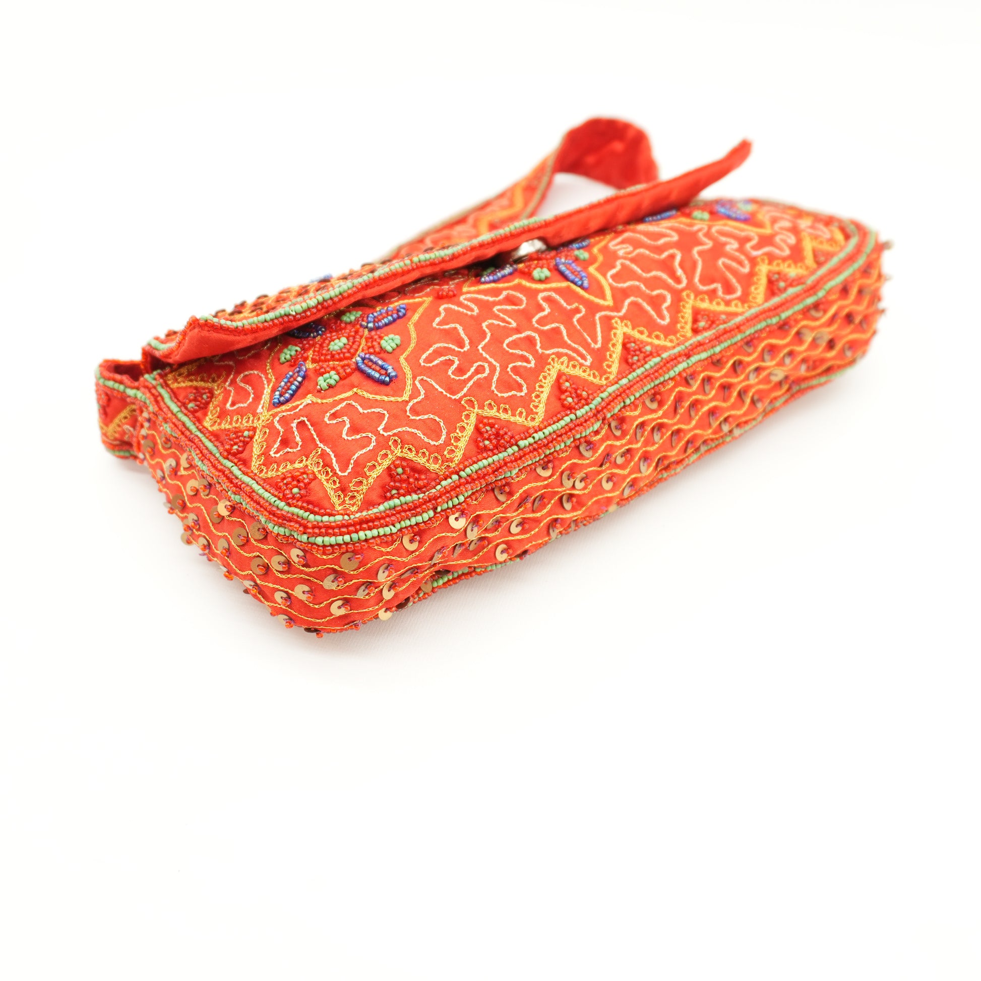 90s-beaded-sequins-petite-shoulder-purse-art-evening-clutch-vintage-hand-beaded-baguette-bag-11.jpg