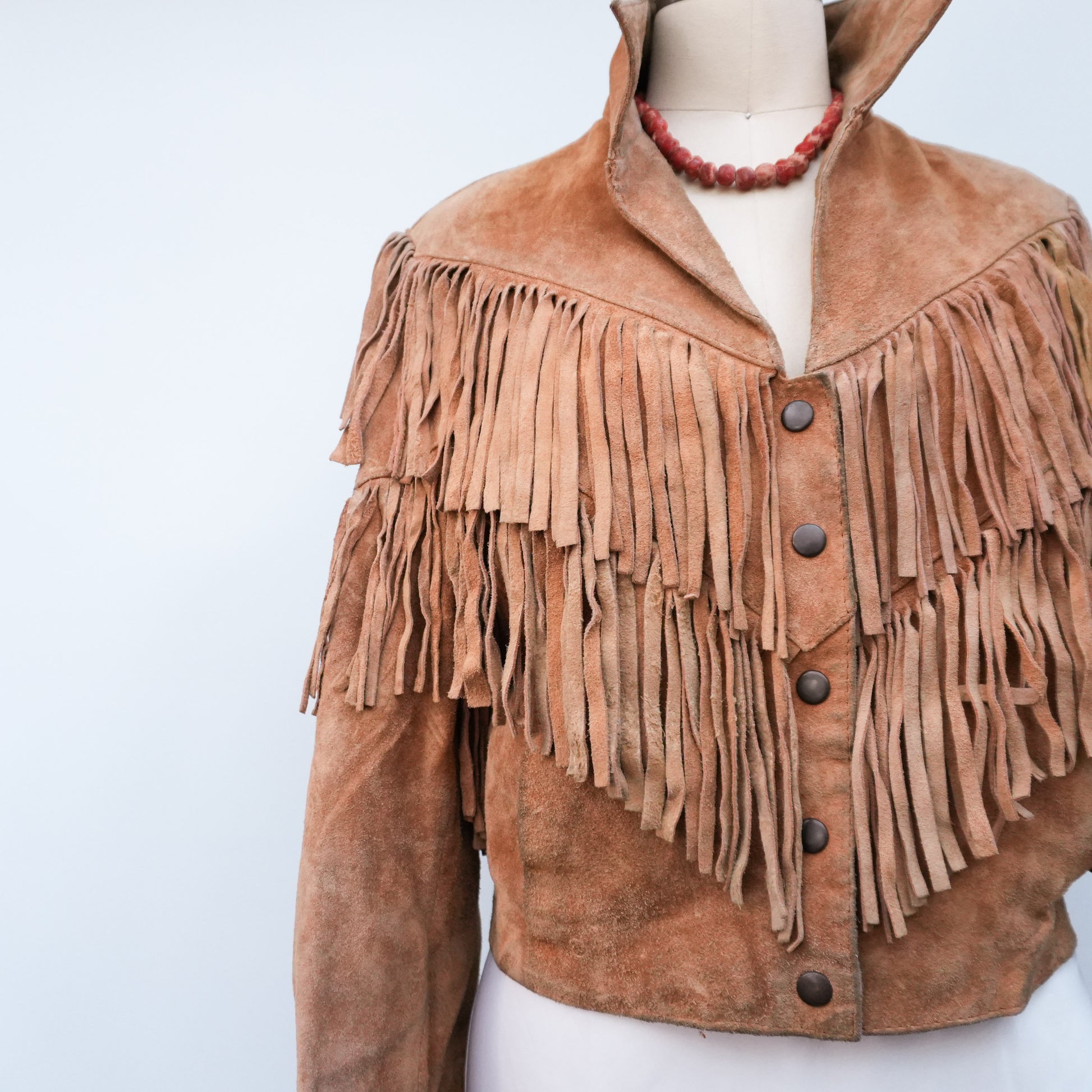suede-fringe-jacket-western-style-brown-3.jpg