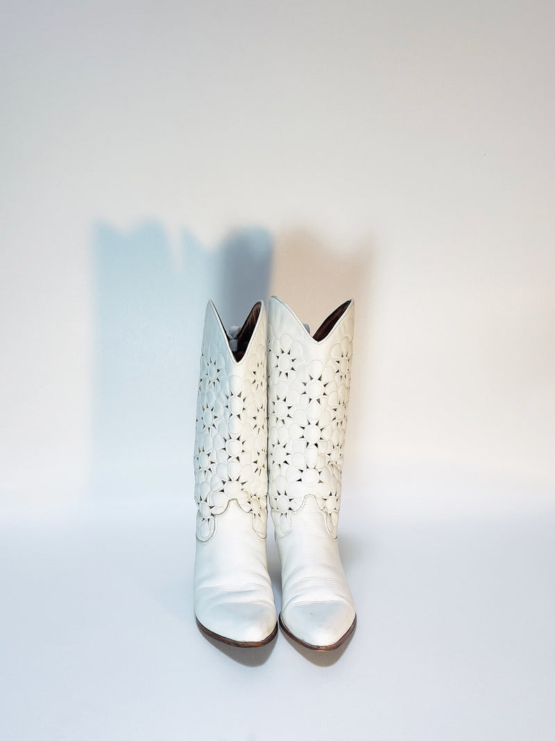 White Cowboy Boots Sz 6.5 CUTOUT Floral Sunshine Vintage