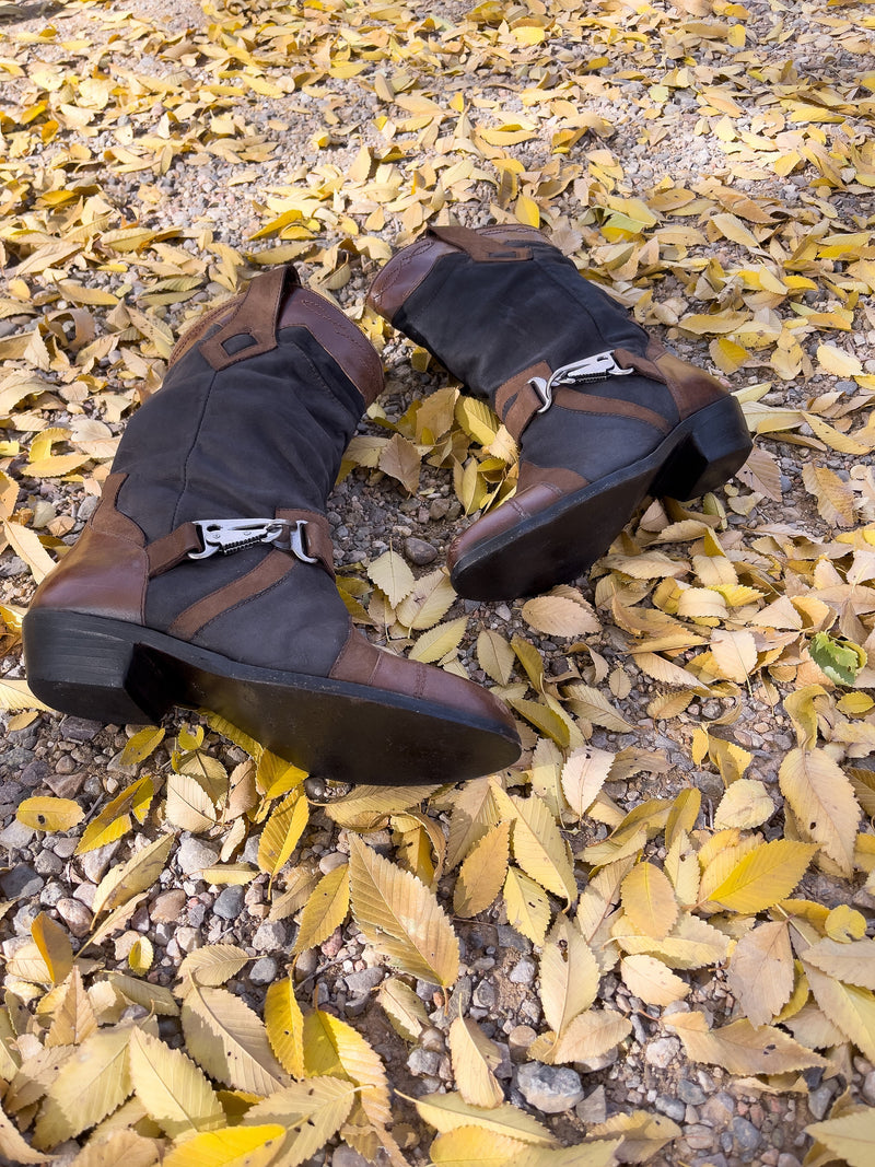 Vintage Boots Sz 8 Buckle Cowgirl Boots Black and Brown Leather Western Flat Booties Size 8