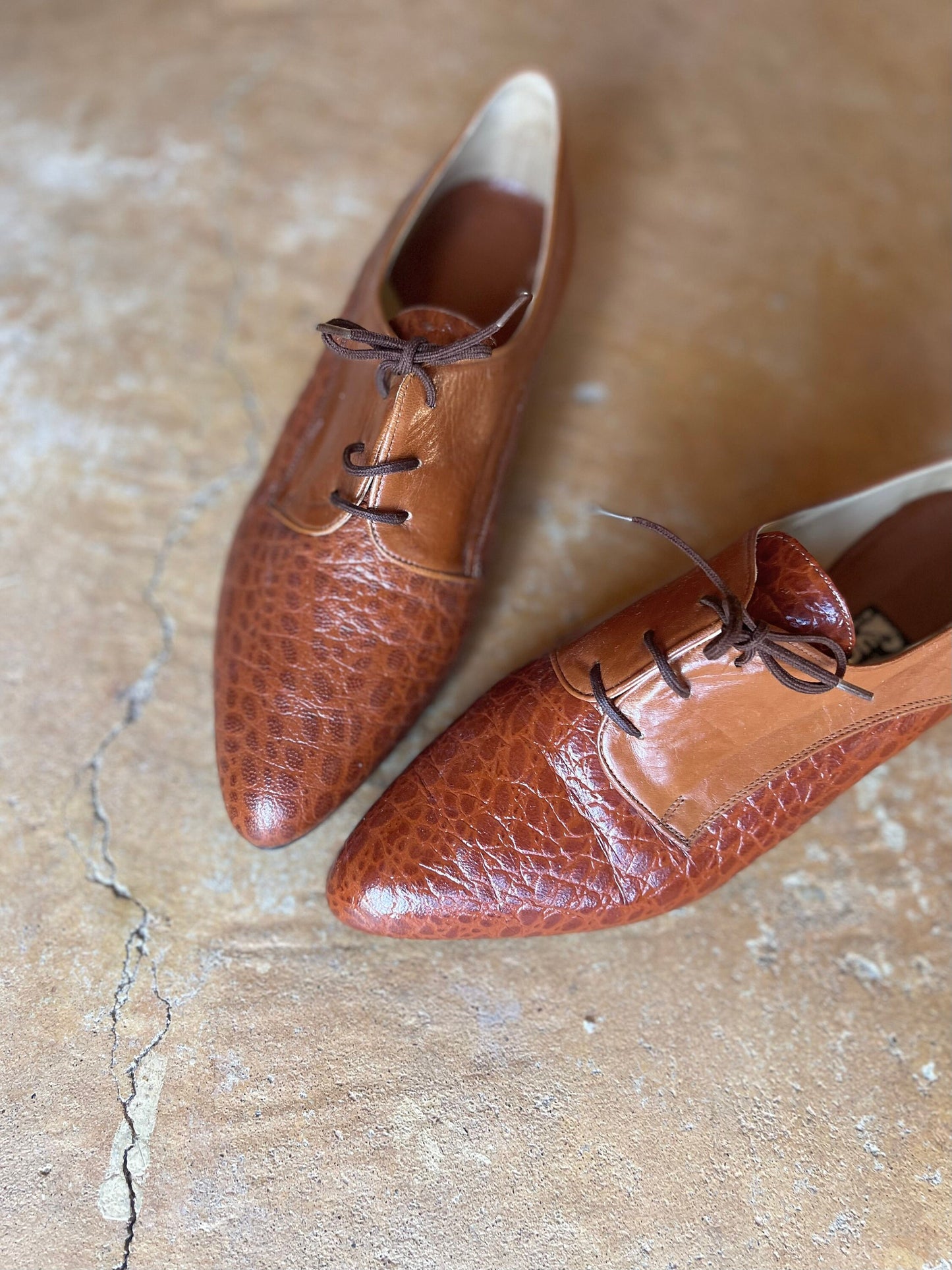 Leather loafers Size 7.5 Pointed Toe Lace up Ankle Booties Kitten Heel PUCCHI Flats Short Heels Sz 7 1/2