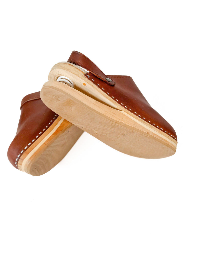 Vintage Clogs Size 9 Leather Slides 70s Style 90s Platform Wood Sandals Mules Shoes Sz. 9