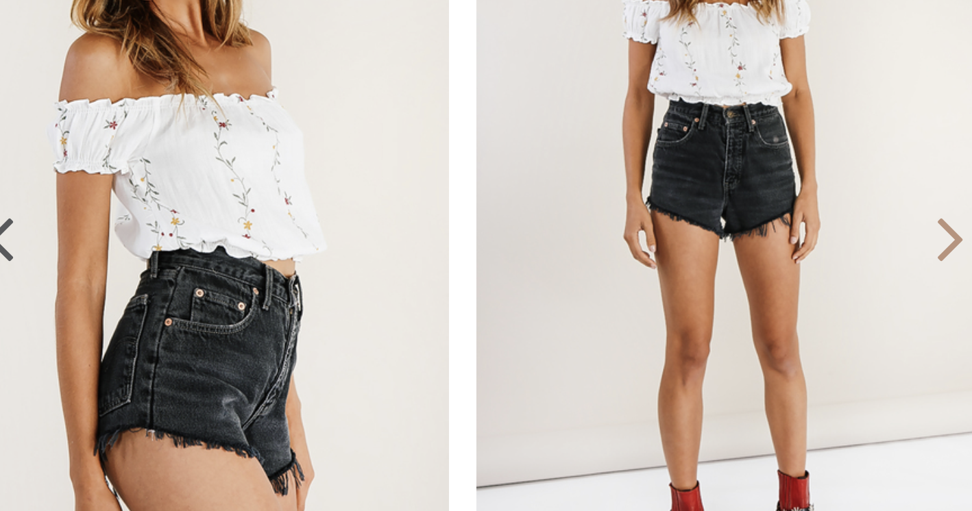 LEVI Denim Cutoff Shorts Mid-High Waist CUSTOM FIT Jean Shorts