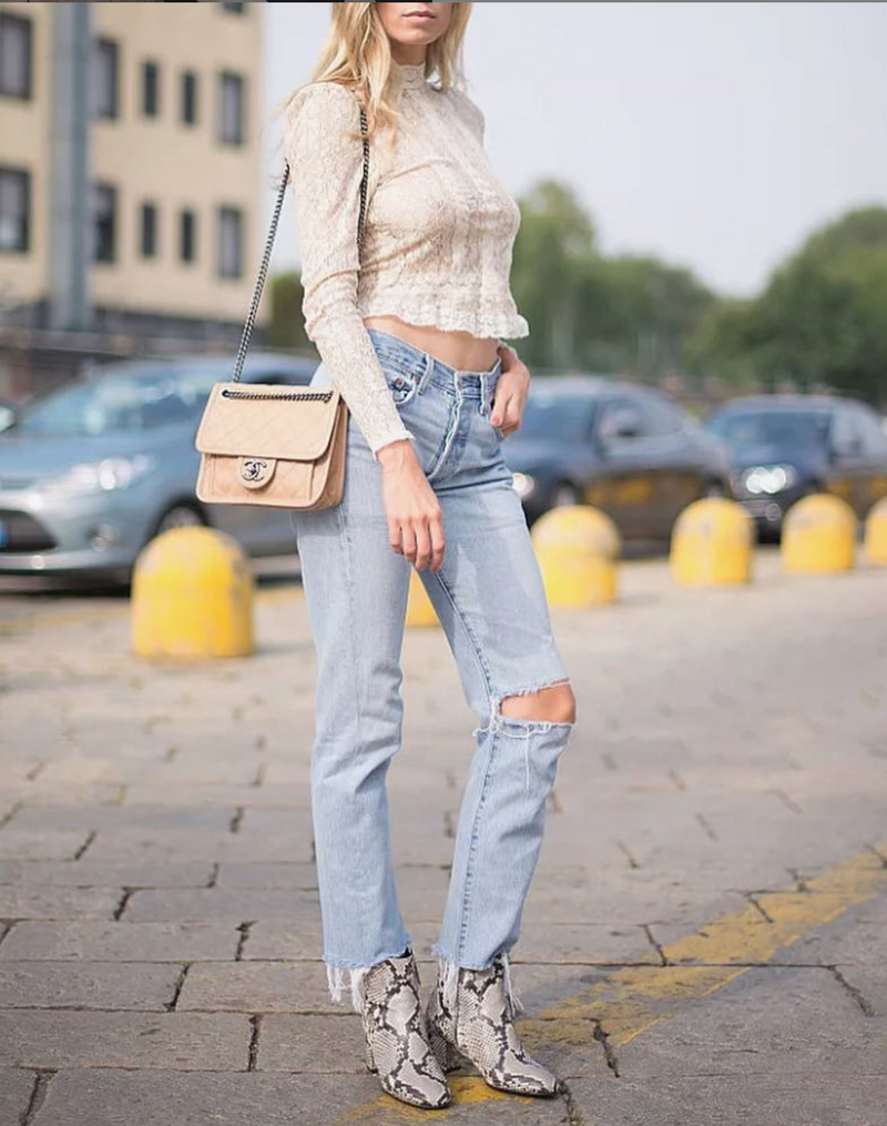Cropped boyfriend jeans on sale