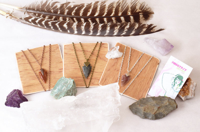 Tribal Flintknapped Flint Stone Arrowhead Pendant Necklace