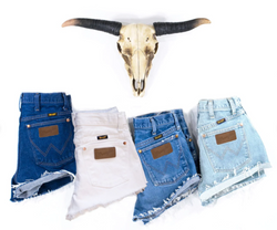 Vintage WRANGLER Shorts Denim Highwaist Cutoffs Jean Shorts